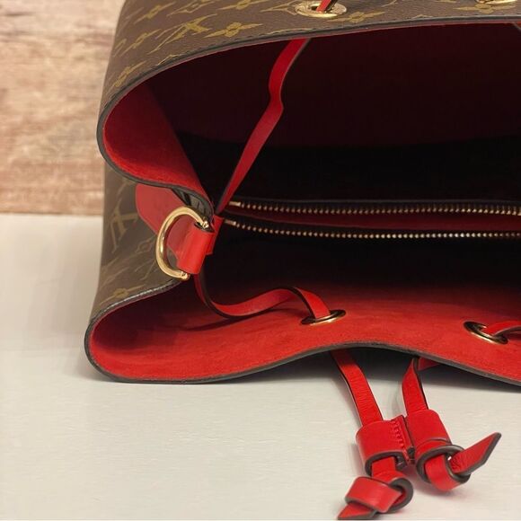💕SOLD💕Louis Vuitton Monogram Brown Poppy Red NeoNoe Shoulder Handbag Purse - Picture 8 of 16